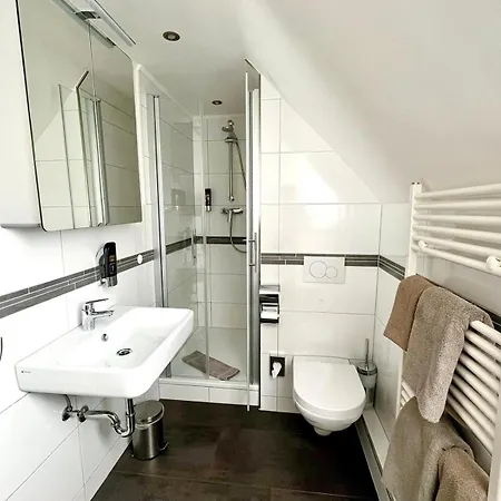 فندق Kirchspielkrug & Restaurant فيستيرهيفير